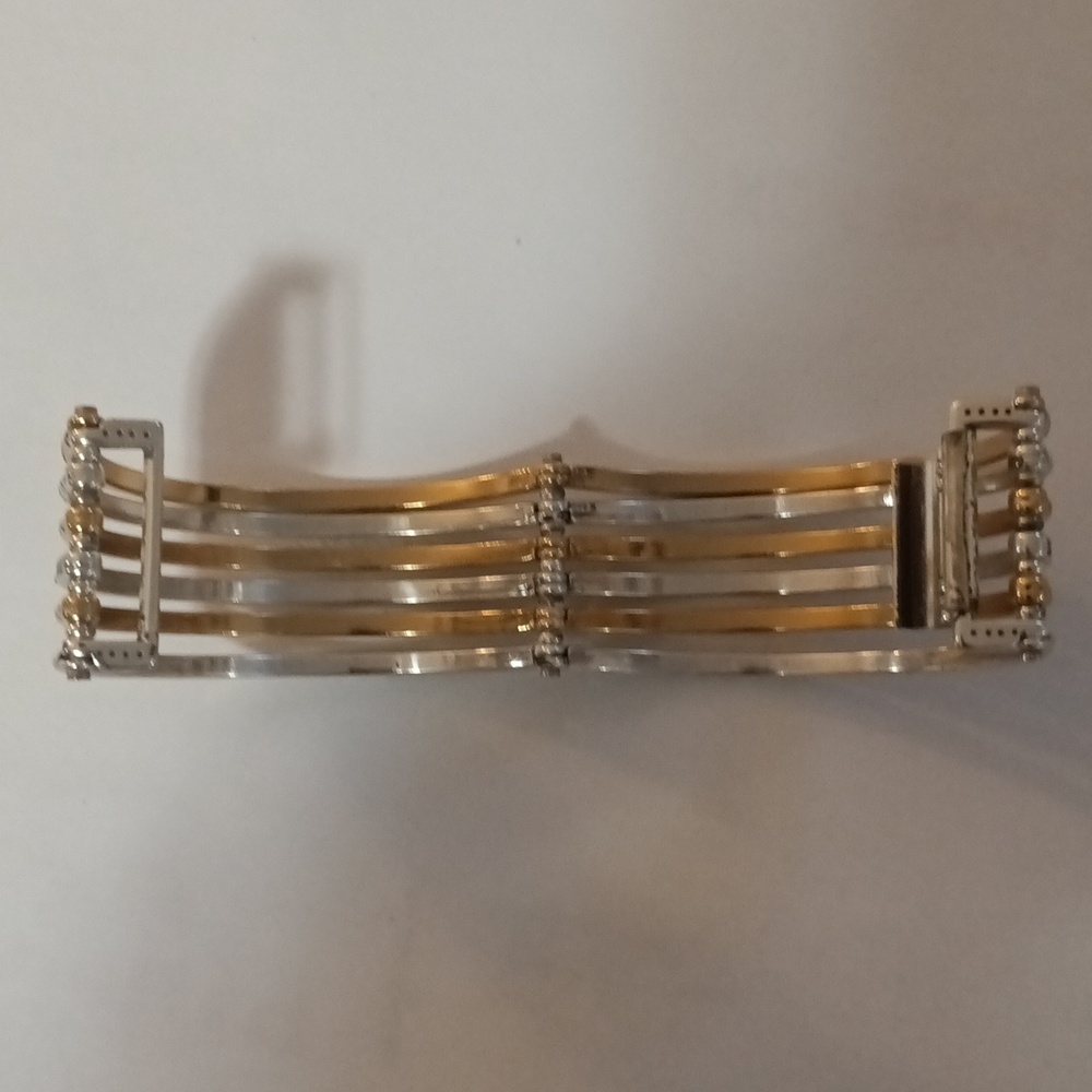 Brighton~ hinged, two toned, bangle bracelet (Vintage) ✨ - Picture 5 of 7